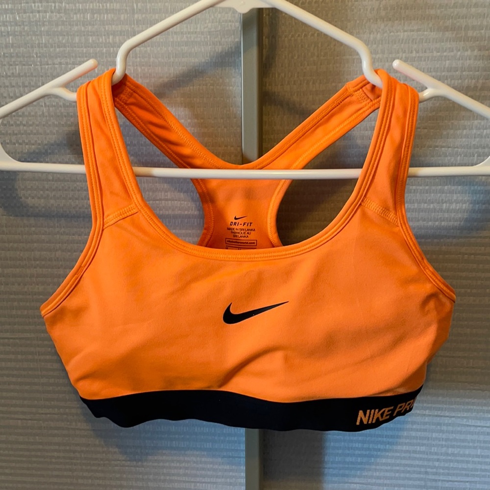 Nike Pro Sports Bra